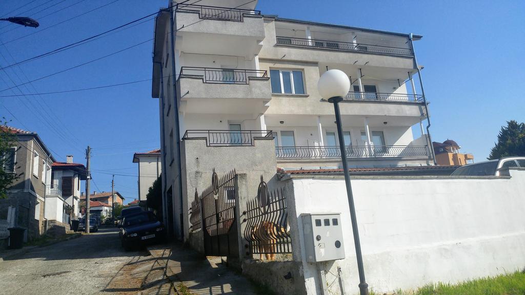 Single Apartment Elit Chernomorets Luaran gambar